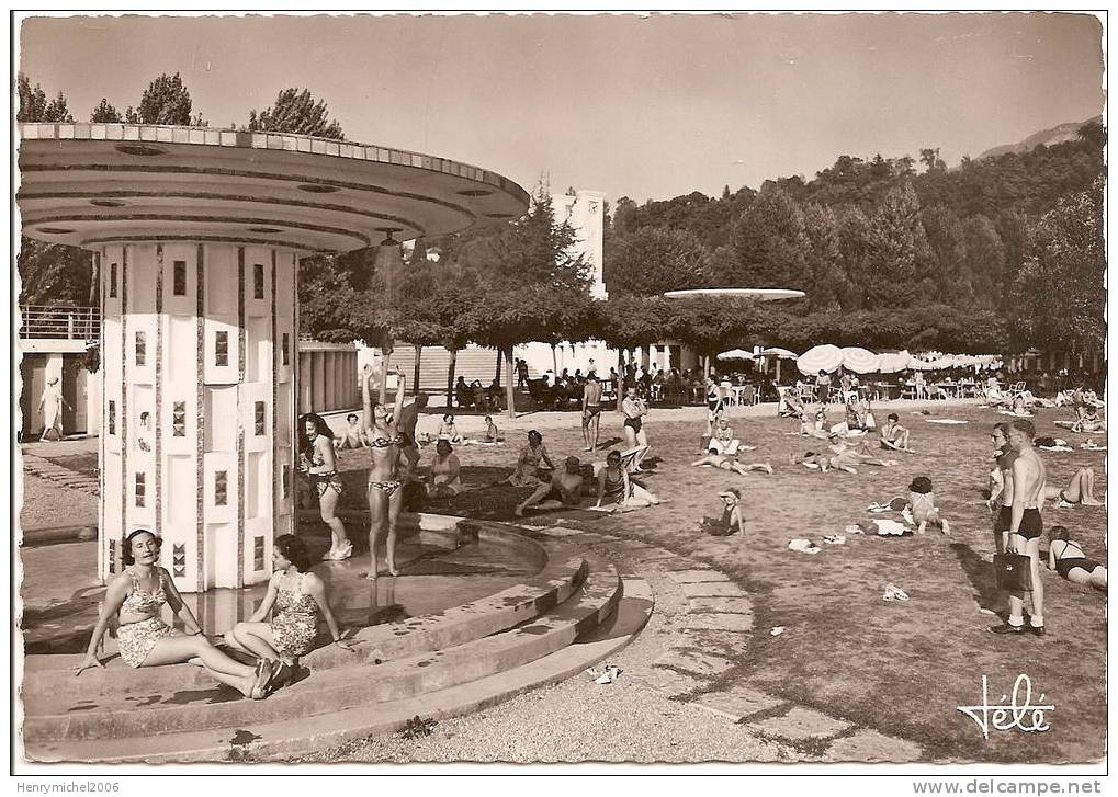 Cpsm Aix Les Bains La Plage Et La Douche Animées - Aix Les Bains