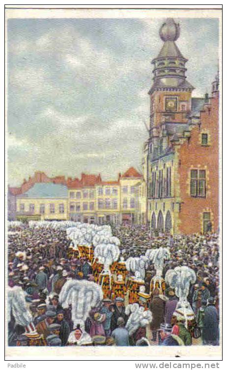 Carte Postale Belgique Binche Les  Gilles Carnaval  Trés Beau Plan - Binche