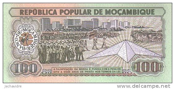 MOZAMBIQUE   100 Escudos  Daté Du 16-06-1989   Pick 130 C    ***** BILLET  NEUF ***** - Moçambique
