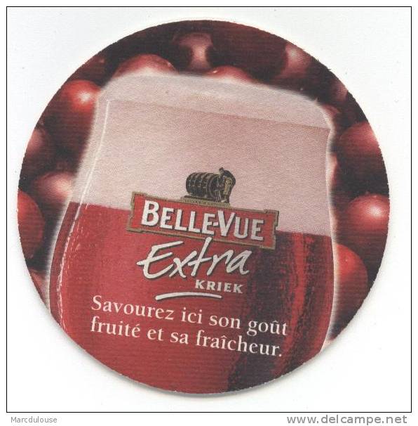 Belgique. België. Belgium. Belle-Vue. Extra Kriek. Savourez Ici Son Goût Fruité Et Sa Fraîcheur. - Sous-bocks