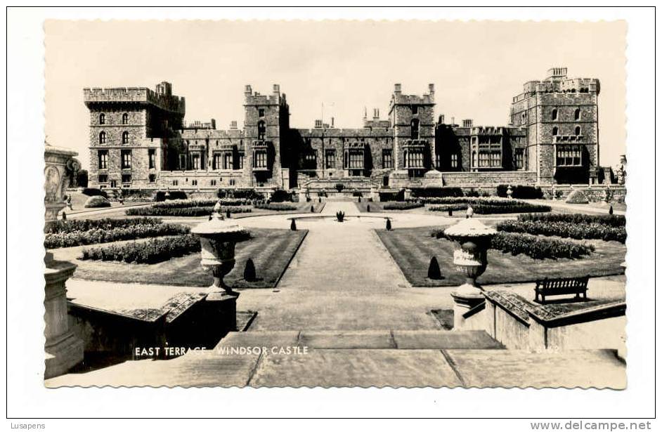 OLD FOREIGN 2009 - UNITED KINGDOM - ENGLAND - EAST TERRACE, WINDSOR CASTLE - Windsor Castle