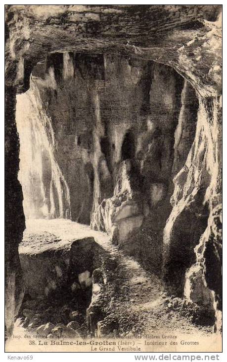 38 _ La Balme Les Grottes ( Isère) Intérieur Des Grottes _ Le Grand Vestibule - La Balme-les-Grottes