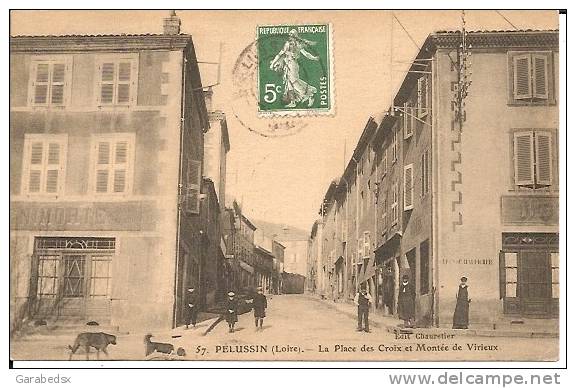 CPA De PELUSSIN - La Place Des Croix Et Montée De Virieux. - Pelussin