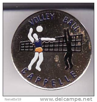 Pin´s CAPPELLE LA GRANDE Volley Ball ( Dép 59) - Volleyball