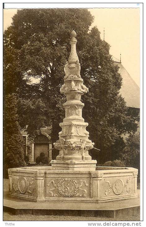 Kasteel Van GAESBEEK - Fontein Van Beaune - Fontaine Dite De Beaune - Lennik