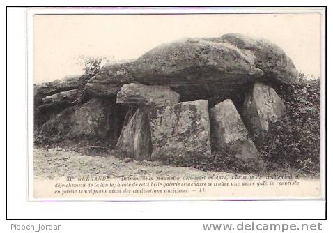 44 GUERANDE *  Dolmen De La Madeleine Découvert En 1874 à La Suite De .... * Belle CPA - Dolmen & Menhirs