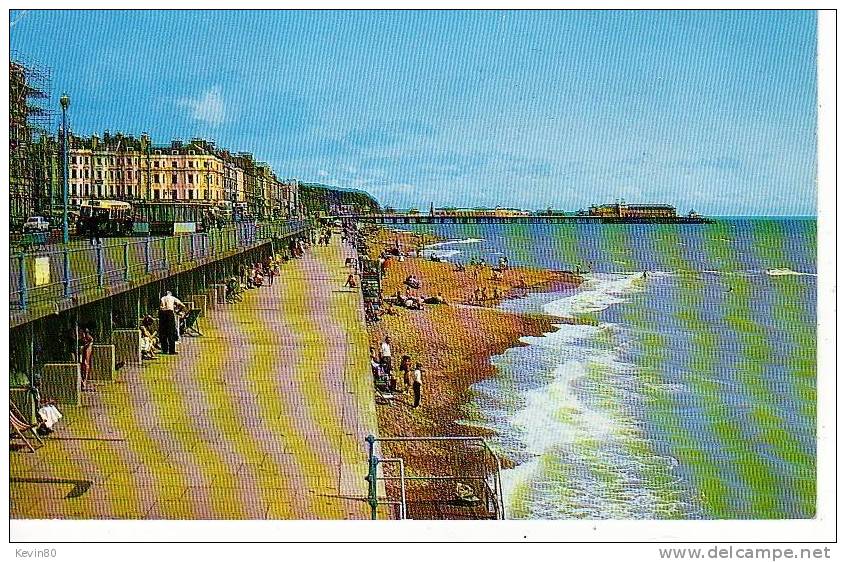 ROYAUME-UNI Angleterre St Leonards Sea Front Cpsm Couleur Animée - Hastings