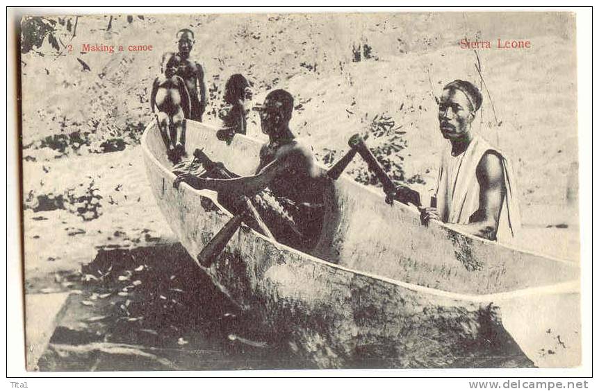 C8780 -  Making A Canoe - Sierra Leone