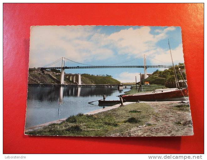 CPSM-(56-MORBIHAN)- LA ROCHE-BERNARD-LE NOUVEAU PONT-ANIMEE AVEC UN PERSONNAGE DANS BARQUE-CARTE EN BON ETAT - La Roche-Bernard