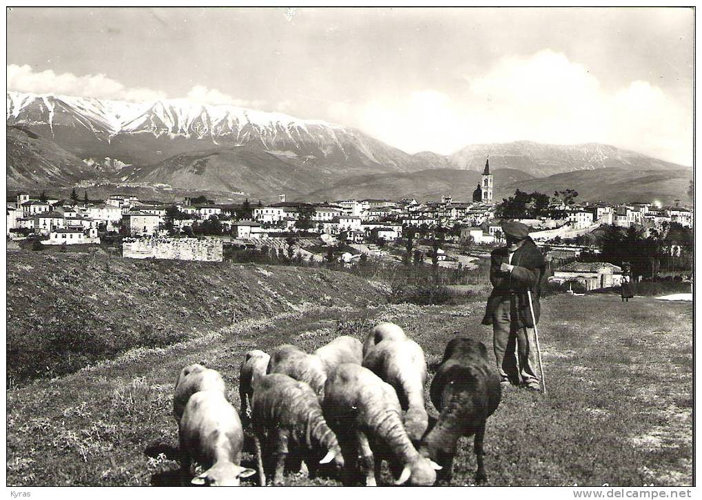 CPSM 10X15  SULMONA . SCORCIO PANORAMICO SULLO SFONDO  "LA MAIELLA " - Afragola