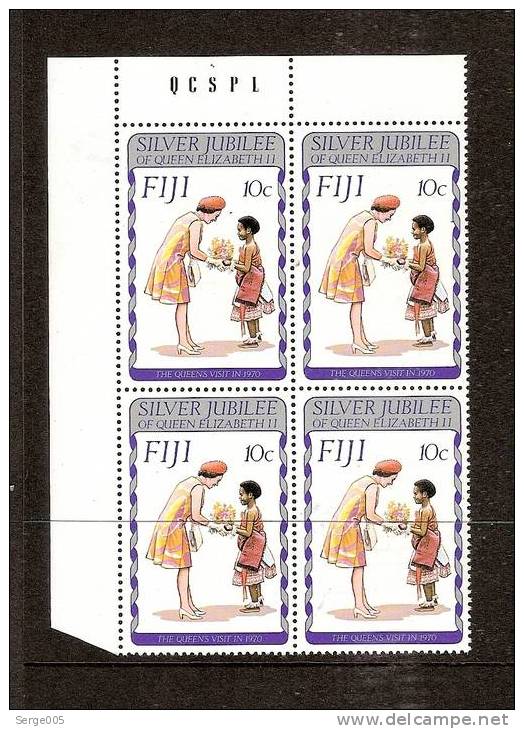 FIDJI   VENTE No C    /   19   MNH ** - Fidji (1970-...)
