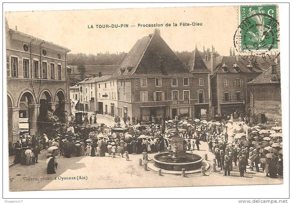 38 - LA TOUR-du-PIN  -  Procession De La Fête-Dieu - La Tour-du-Pin