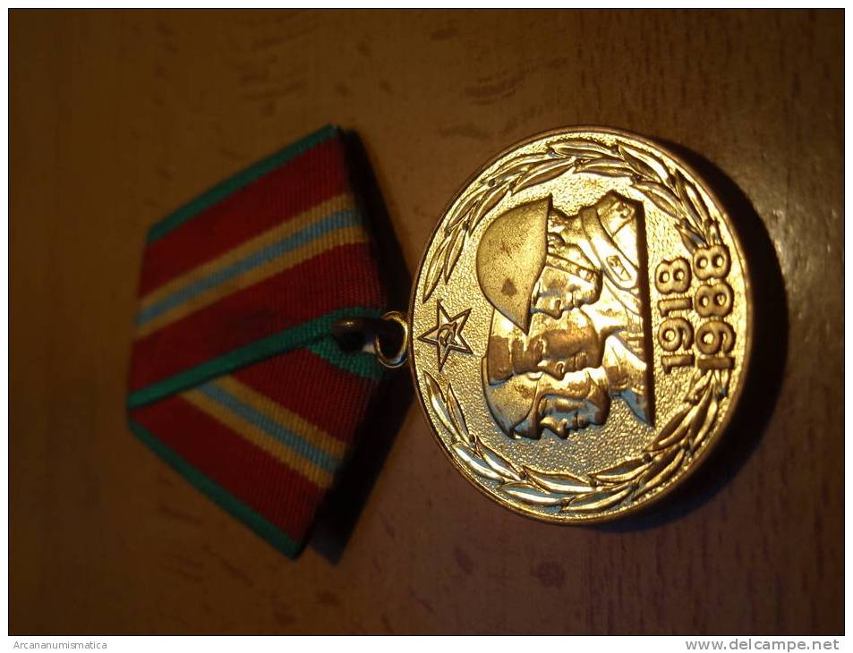 MEDALLA  RUSIA (MILITAR)   "70 Aniversario De Las Fuerzas Armadas Sovieticas"   DL-6927 - Other & Unclassified