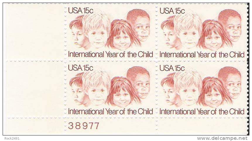 US Scott 1772 - Plate Block Of 4 - Year Of The Child 15 Cent - Mint Never Hinged - Numéros De Planches