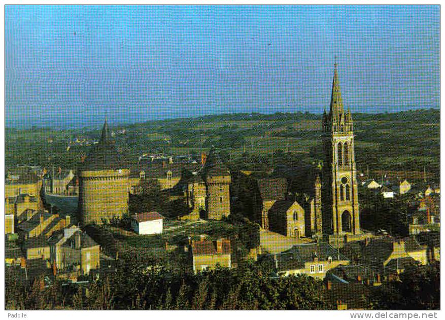 Carte Postale  72.  Sillé-le-Guillaume  Et Son Chateau Vue D'avion  Trés Beau Plan - Sille Le Guillaume