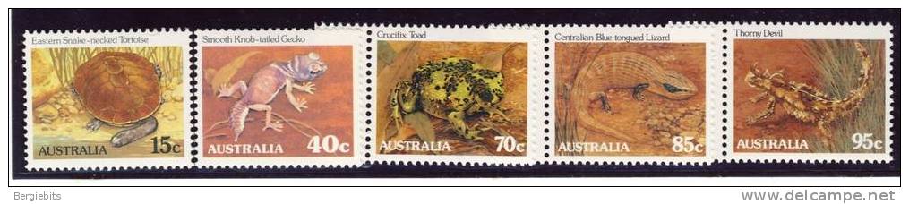 1981-84 Australia Frogs And Lizards Stamp Set Of 5 MNH Scott # 787a,792a,796,798,800 - Neufs