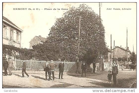 CPA De ERMONT - Place De La Gare. - Ermont-Eaubonne