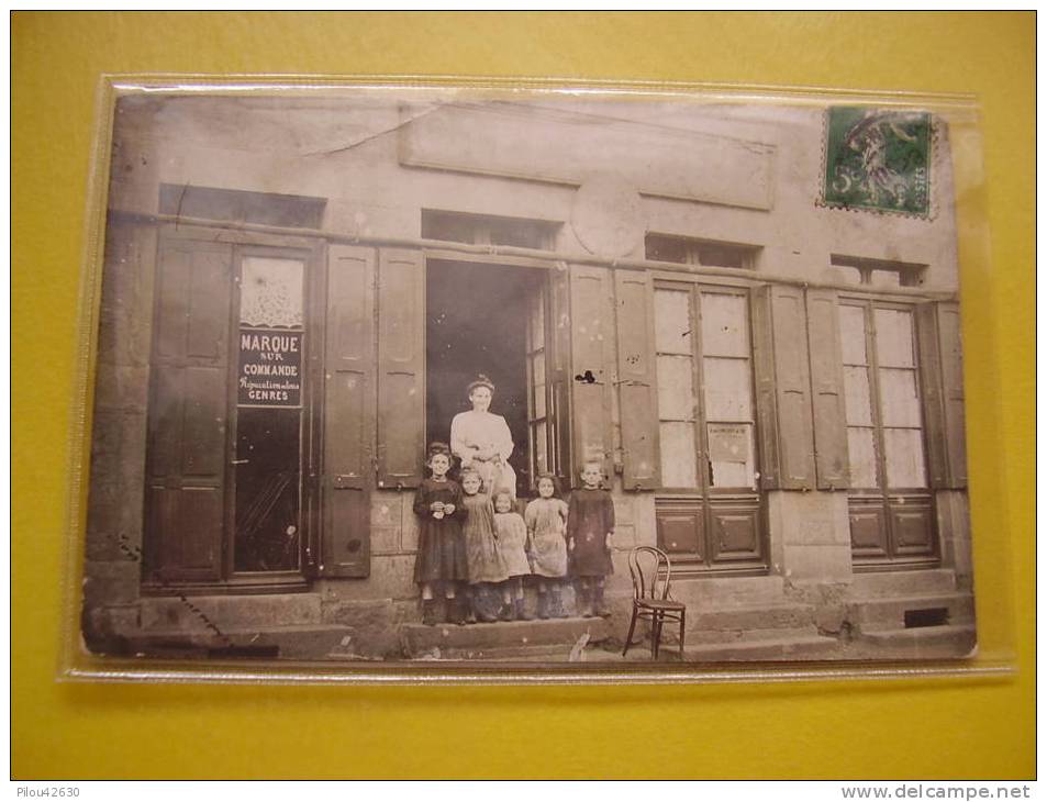 Carte Photo Café Oullon , Marchand De Vélo Grand Croix  ( à Confimer )  La Grand Croix - Loire - 1908 - Animée - Caffé