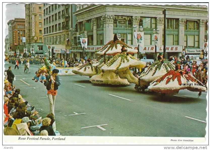 Portland OR Rose Festival Parade With Float, United Airlines Building On Continental Chrome Postcard - Portland
