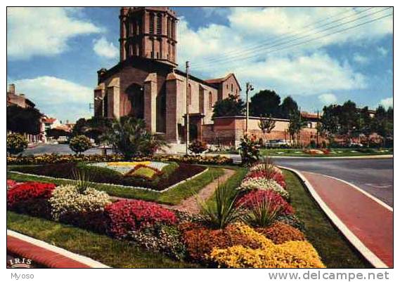 82 CASTELSARRAZIN La Cathedrale St Sauveur XIII°s Et Le Jardin Le Coeur Du Maire - Castelsarrasin