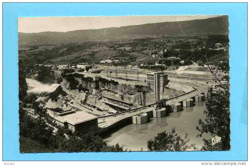 01 - GENISSIAT - Barrage - édition Real Photo N° 15 - Génissiat