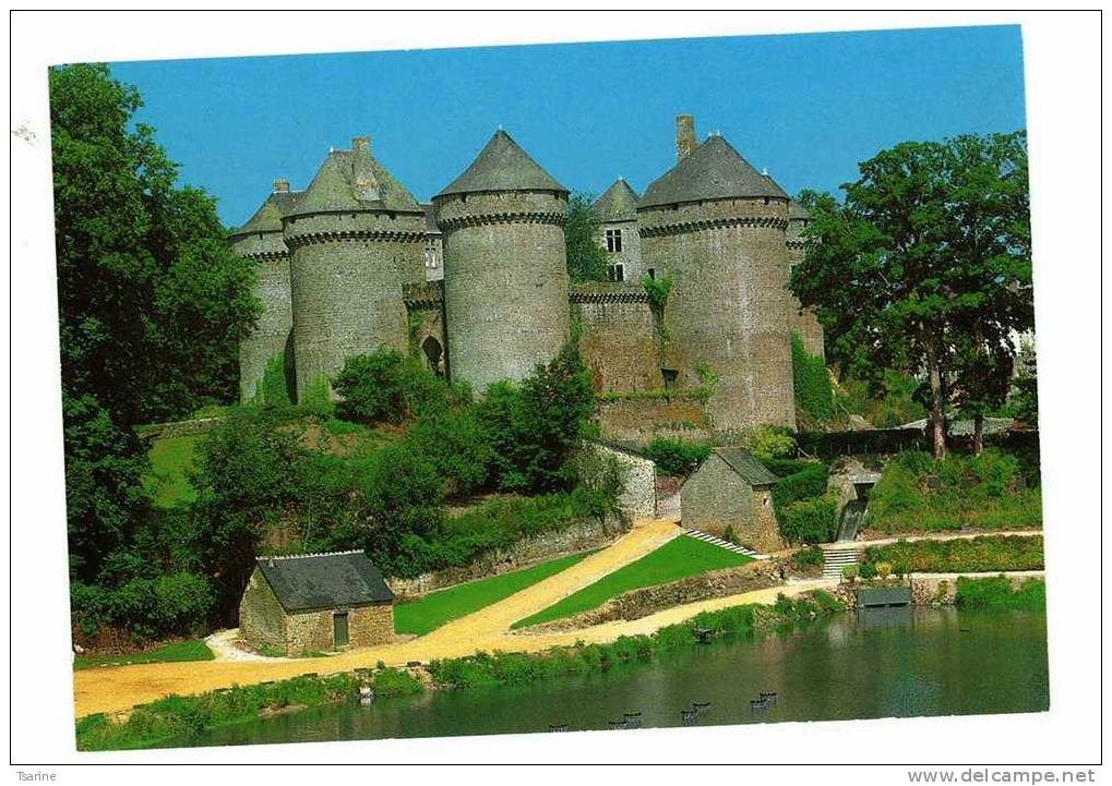 53 - Chateau De LASSAY - Lassay Les Chateaux