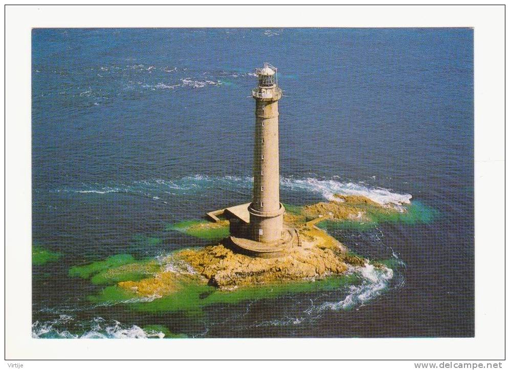 LOT DE 2 CP De La MANCHE :CAP DE LA HAGUE.- Le Phare De Goury Et GRANVILLE.- Le Port De Pêche.-(2) - Autres & Non Classés