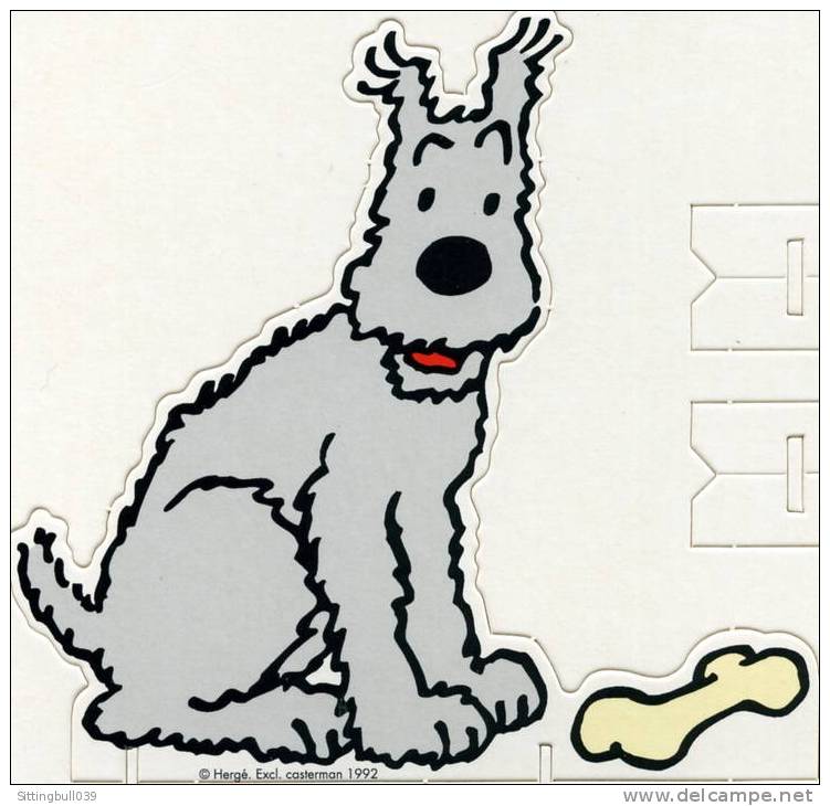 MILOU AVEC SON OS. Hergé. Excl. Casterman 1992. Figurine Cartonnée à Monter Soi-même. - Tintin