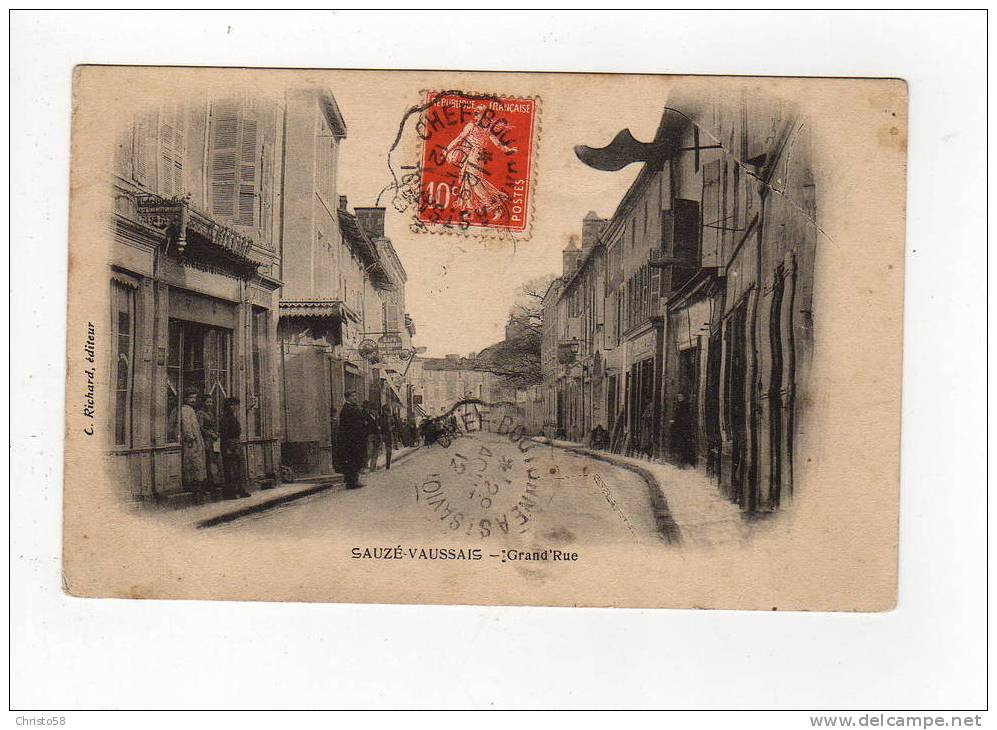 79  SAUZE VAUSSAIS   Grand'Rue    Animée - Sauze Vaussais