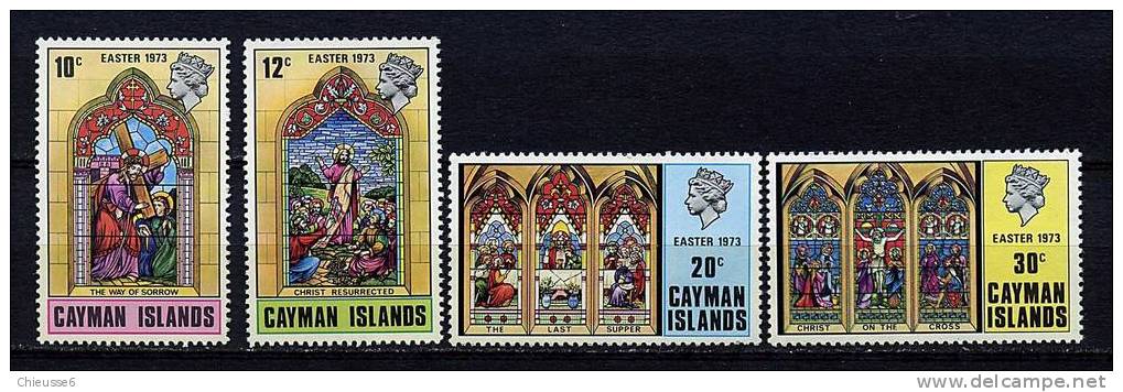 Iles Caïmanes ** N° 312 à 315 - Pâques. Vitraux - Cayman Islands