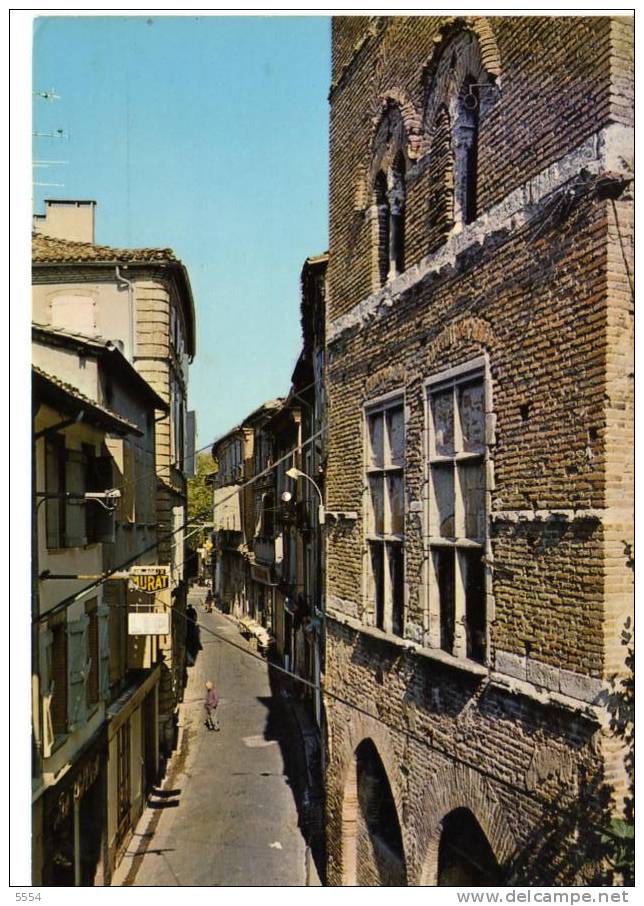 Cpa 82 TARN ET GARONNE Caussade   Rue De La Republique - Caussade