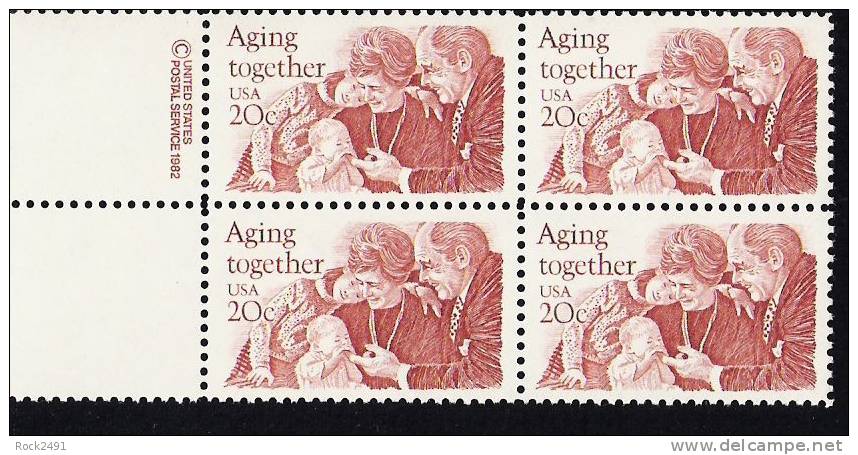 US Scott 2011 - Copyright Block Of 4 - Aging Together 20 Cent - Mint Never Hinged - Hojas Bloque