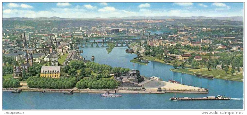 CP Panoramique Koblenz Am Rhein Deutsches Eck ( Péniche Batelier ) - Embarcaciones