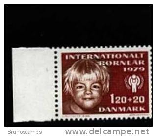 DENMARK/DANMARK - 1979  YEAR OF THE CHILD  SET  MINT NH - Unused Stamps
