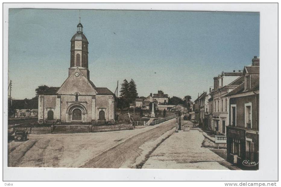 BAZOCHES SUR HOËNE. ( Pompes Essence ). PLACE DE L´ EGLISE - Bazoches Sur Hoene