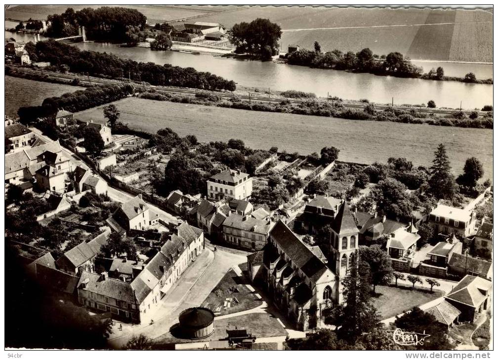 CPSMGF ( 60) PRECY SUR OISE L Eglise Et L Oise Vue Aerienne (leger Choc Coin Haut Droit) - Précy-sur-Oise