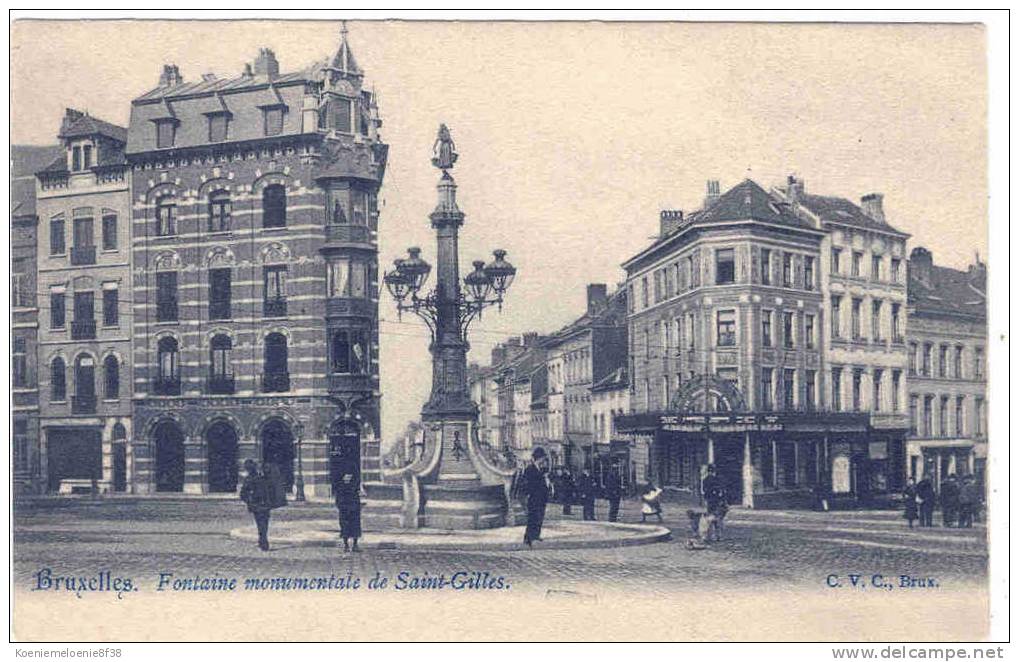 SAINT-GILLIS - FONTAINE MONUMENTALE DE - St-Gilles - St-Gillis