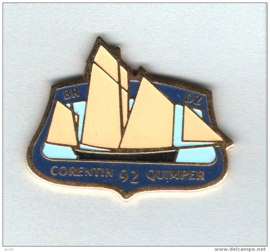 Pin´s  Bateau  CORENTIN  92  QUIMPER - Boten