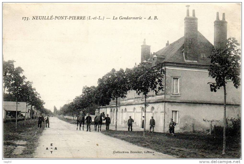 Neuillé Pont Pierre (I.-et-L.) La Gendarmerie - Neuillé-Pont-Pierre