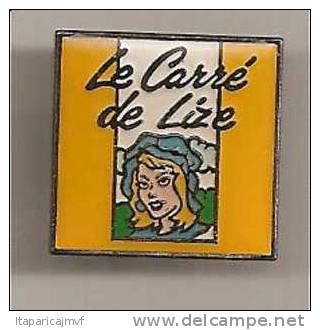 PIN´S   :  FROMAGE  :   Le Carré   Jean De Lize - Autres & Non Classés