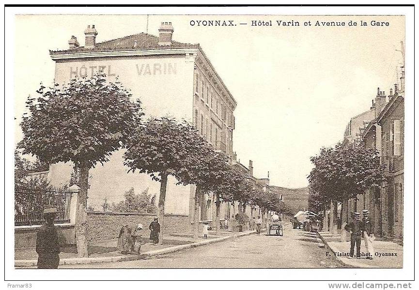 Oyonnax - Hotel Varin Et Avenue De La Gare  /  L1 - Oyonnax