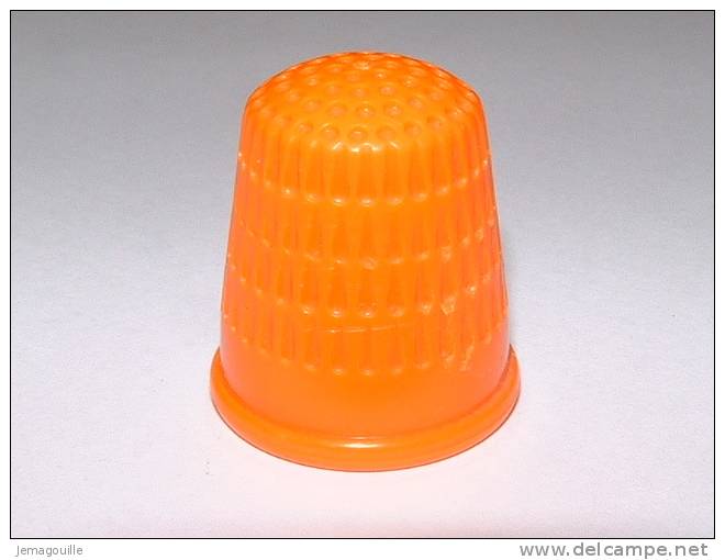 Dé à Coudre - ORANGE - A21 ** - Thimbles