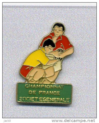 Pin´s  Sport  RUGBY  Championnat  De  France Avec La Banque  SOCIETE  GENERALE - Rugby