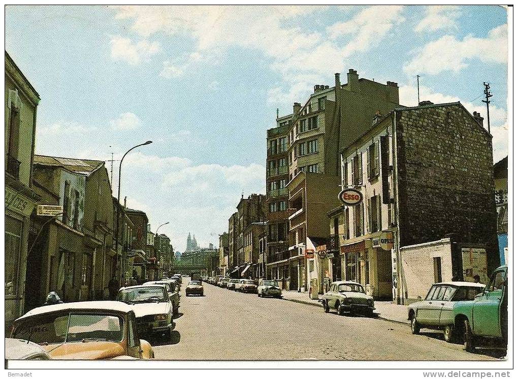 SAINT OUEN...MONTMARTRE , VUE DE LA RUE CH. SCHMITT - Saint Ouen