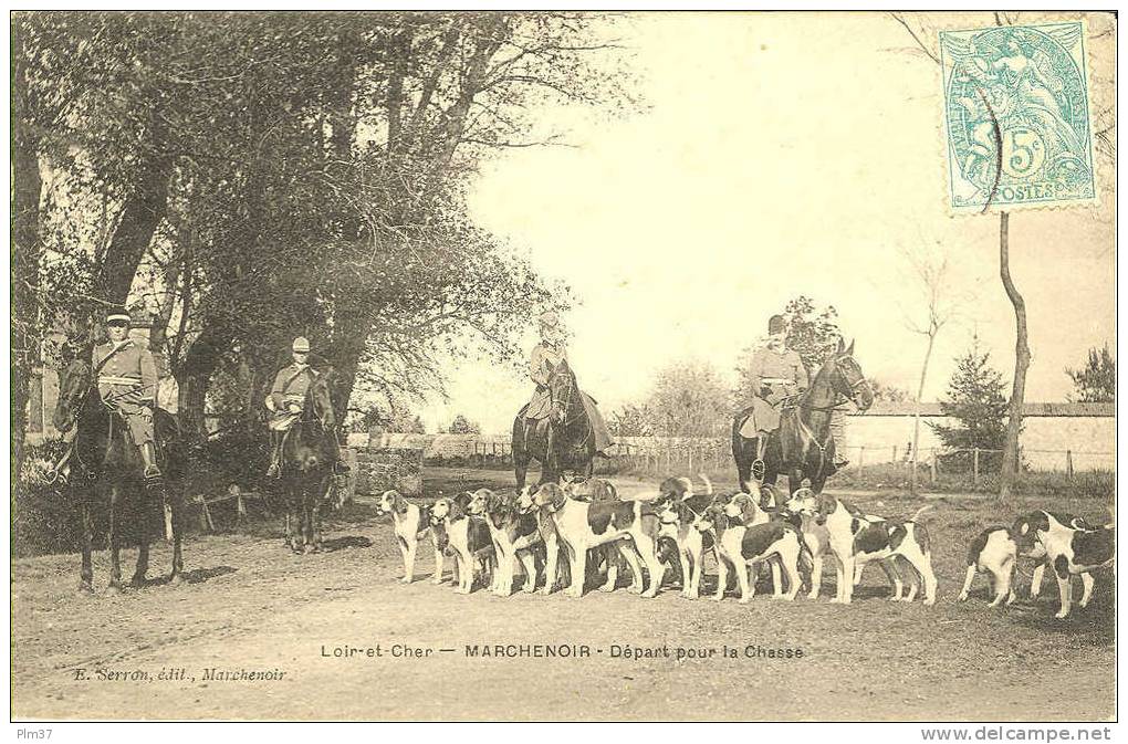 MARCHENOIR - Chasse à Courre - Le Départ - Cavaliers Et Meute - Marchenoir