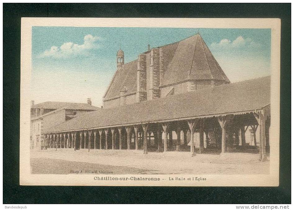 Chatillon Sur Chalaronne (01) - La Halle Et L' Eglise ( J. Mollard ) - Châtillon-sur-Chalaronne