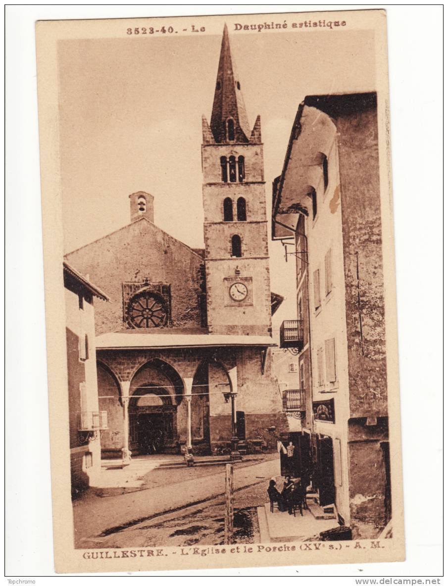 Carte Postale Guillestre L´église Et Le Porche (XVème Siècle) Le Dauphiné Artistique - Guillestre