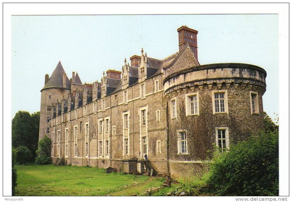 CPM De Blain   Le Château Façade Nord - Blain