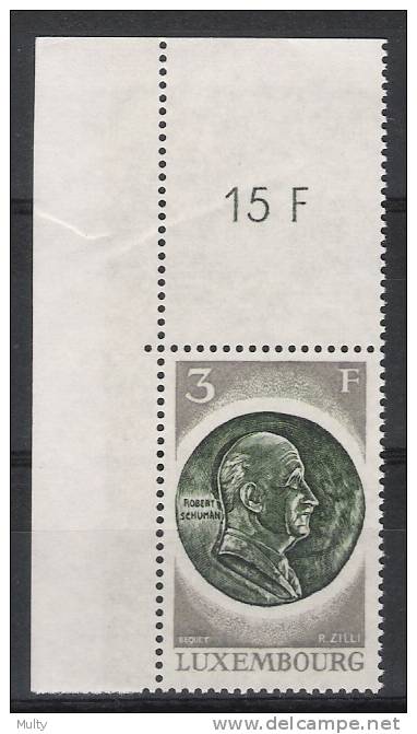 Luxemburg Y/T 799 (**) - Unused Stamps