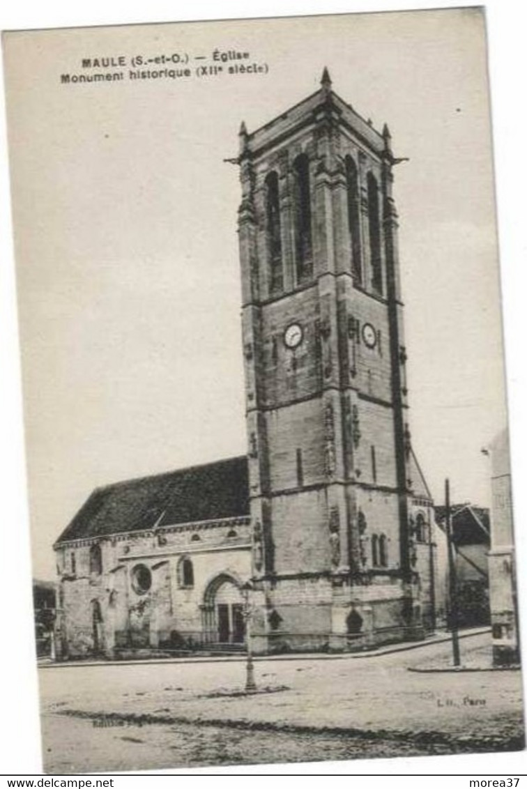 MAULE  Eglise Monument Historique - Maule